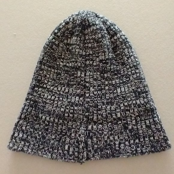 Women's set of 2 toques - Pajar and Columbia, new without tags - Picture 6 of 9